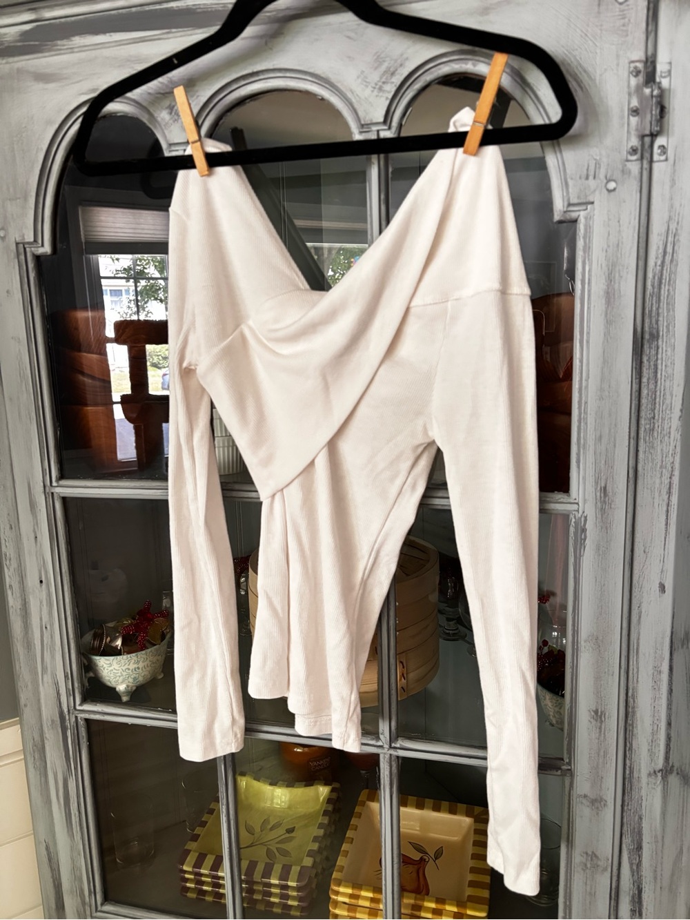 Express Cream Off-Shoulder Long Sleeve Top